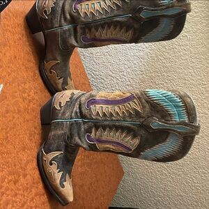 Women's Embroidered Heeled Boots - Brown and Turquoise & plum , cream lots color